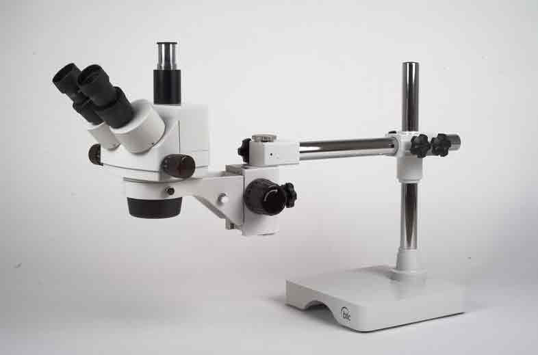 Mikroskop IND C2T priemyselný, trino a zoom